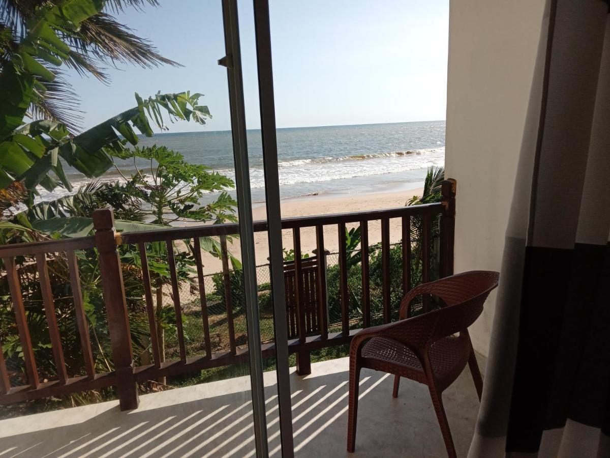 Himana Beach Rest Матара Екстериор снимка
